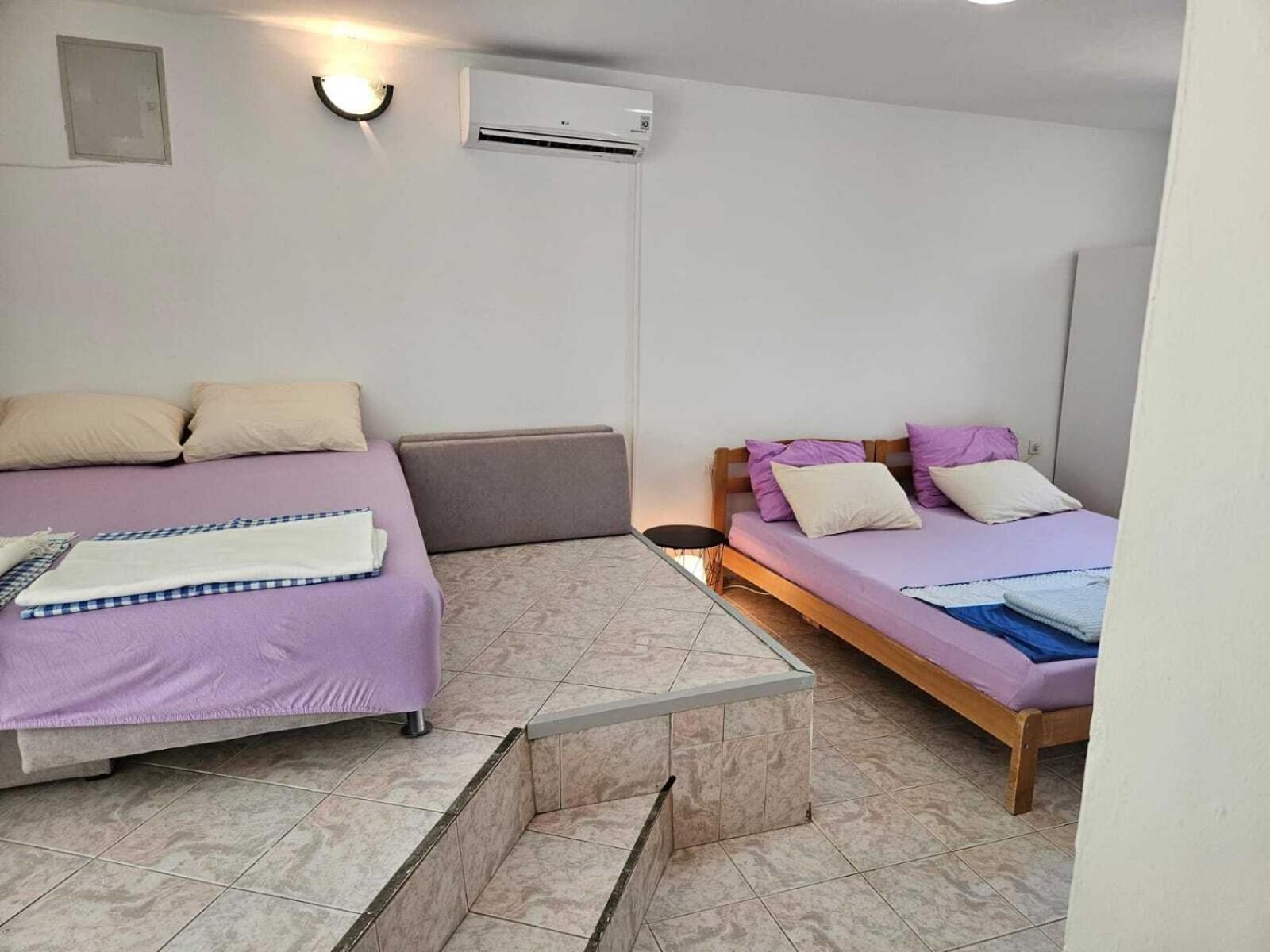 Hana Beach Apartment Novalja Eksteriør billede